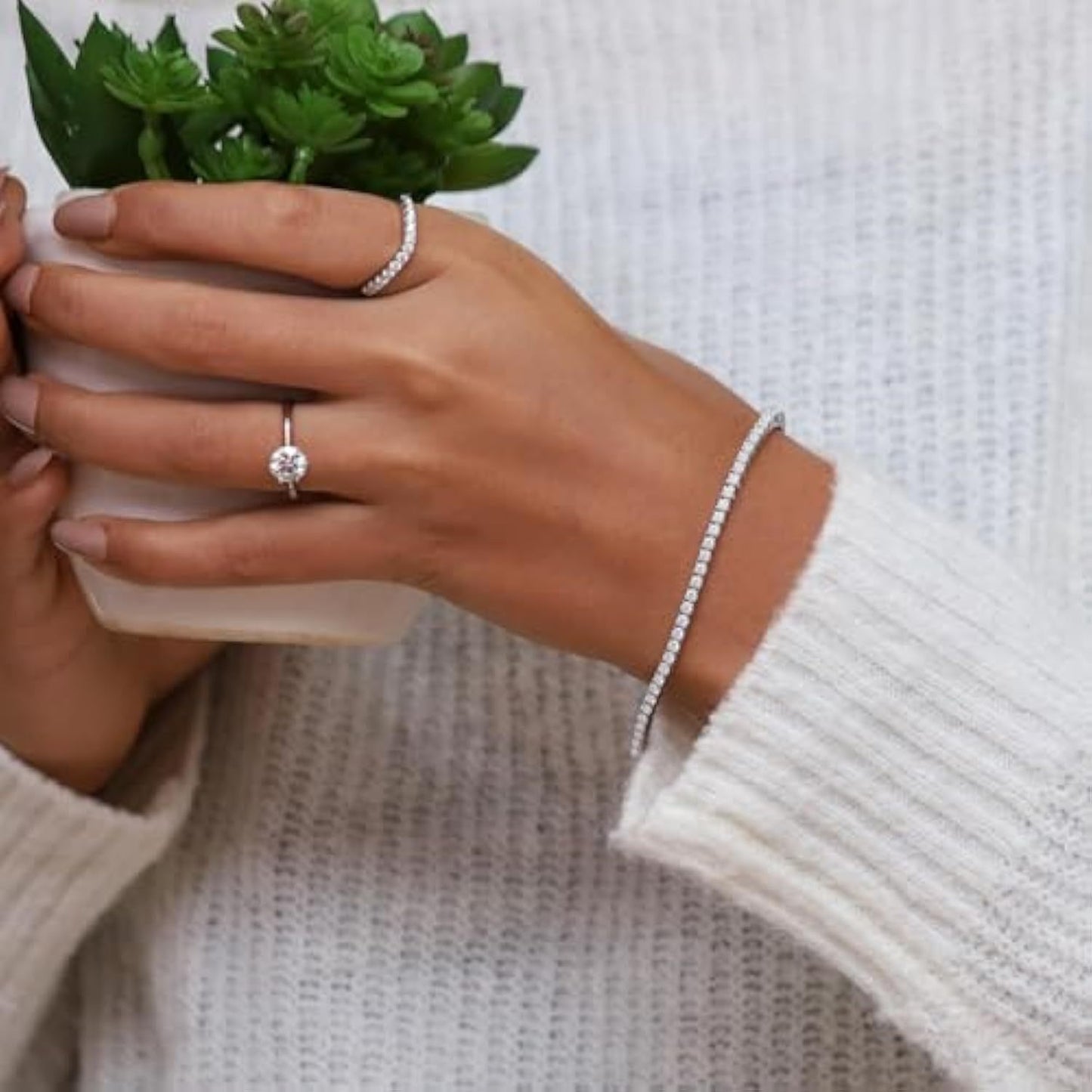 1pc 2-6Mm Moissanite Tennis Bracelet, 2.4-26.2Ct Round Laboratory Synthetic Moissanite, 925 Sterling Silvery for Men And Women, 6.5 to 20.32 cm in Length