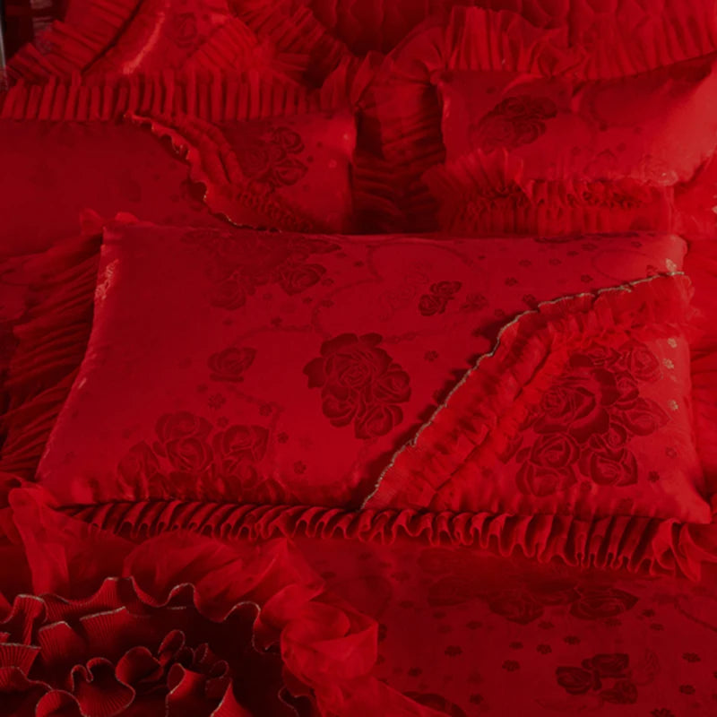 Red Jacquard Satin Cotton Bedding Set Luxury Heart-shaped Lace Princess Wedding Duvet Cover Bed Sheet Bedspread Pillowcases