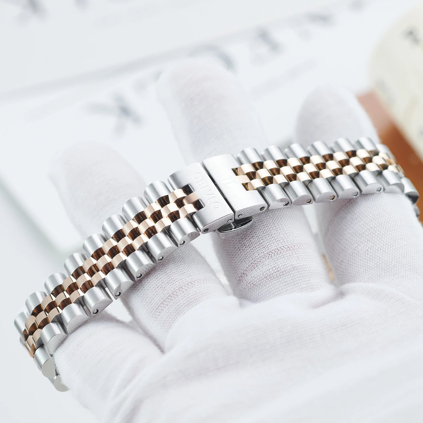 OBLVLO Men's Elegant Diamonds Bezel Two Tone Bracelet Quartz Watch with Date Fashion MOP Dial Business Watches for Men RX-PE-D