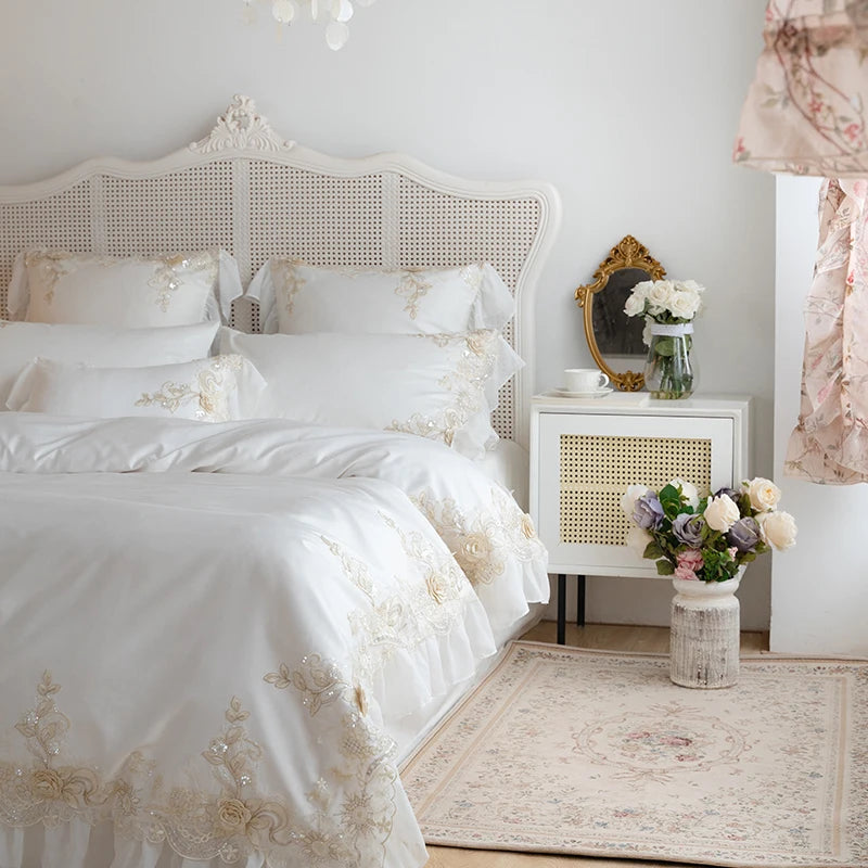 White Lace Embroidery Princess Bedding Set Luxury High End France Style Egyptian Cotton Duvet Cover Sets Bed Sheet Pillowcases