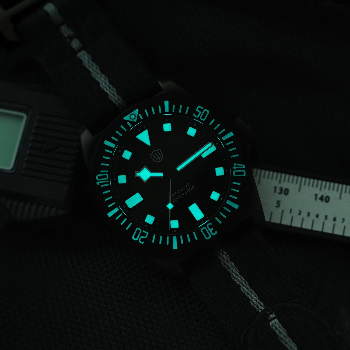 Watchdives EXD 38mm Titanium Watch Exchangeable X Design  VH31 Sweep Second Movement Quartz Watches Luminous  Waterproof  200M