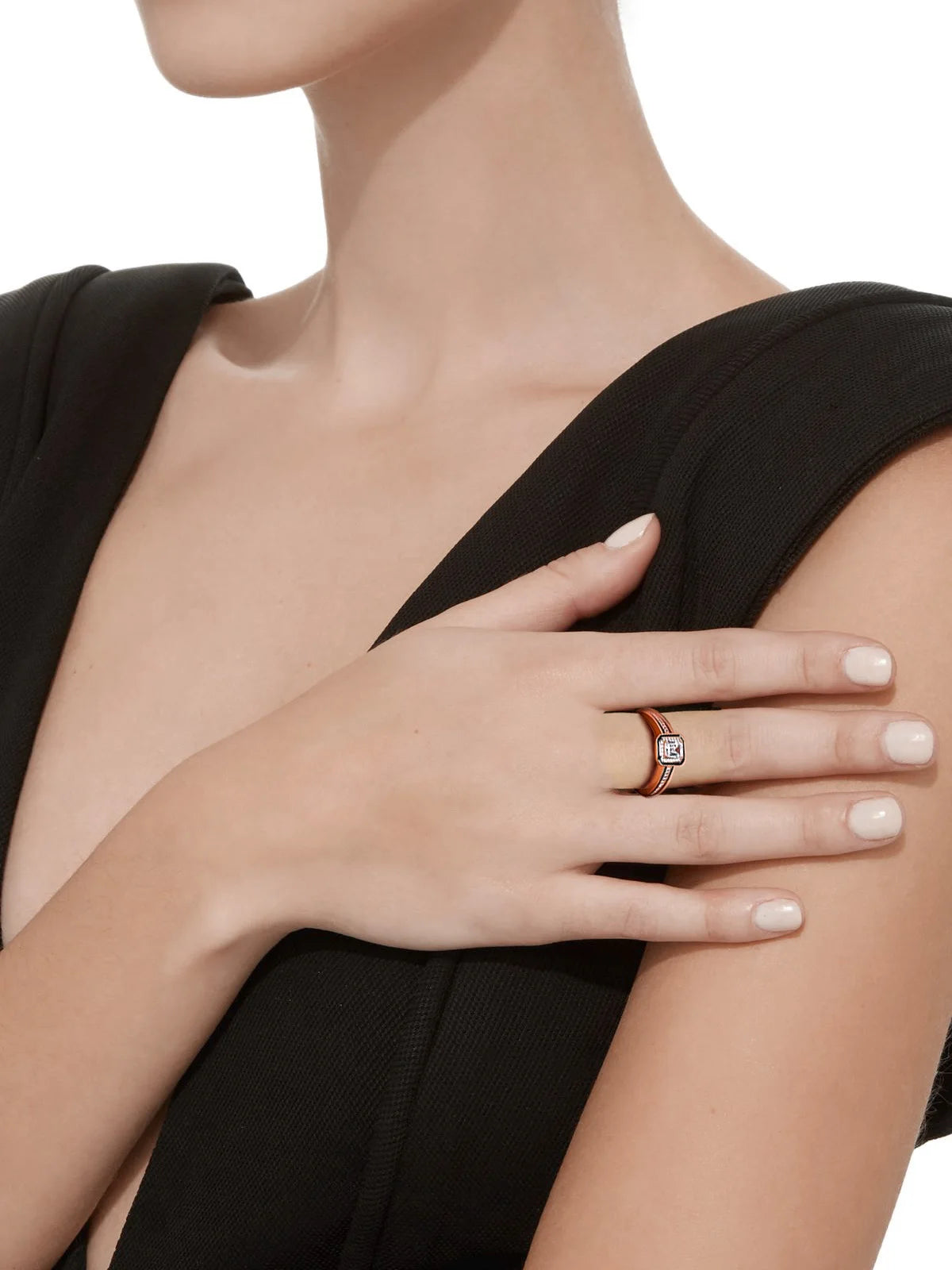 APIR Claw Inlaid Grandmother Cut 5A Square Zircon Ring for Women Man K Gold Plated Rose Gold Fashion Luxury Quality Jewelry Ring