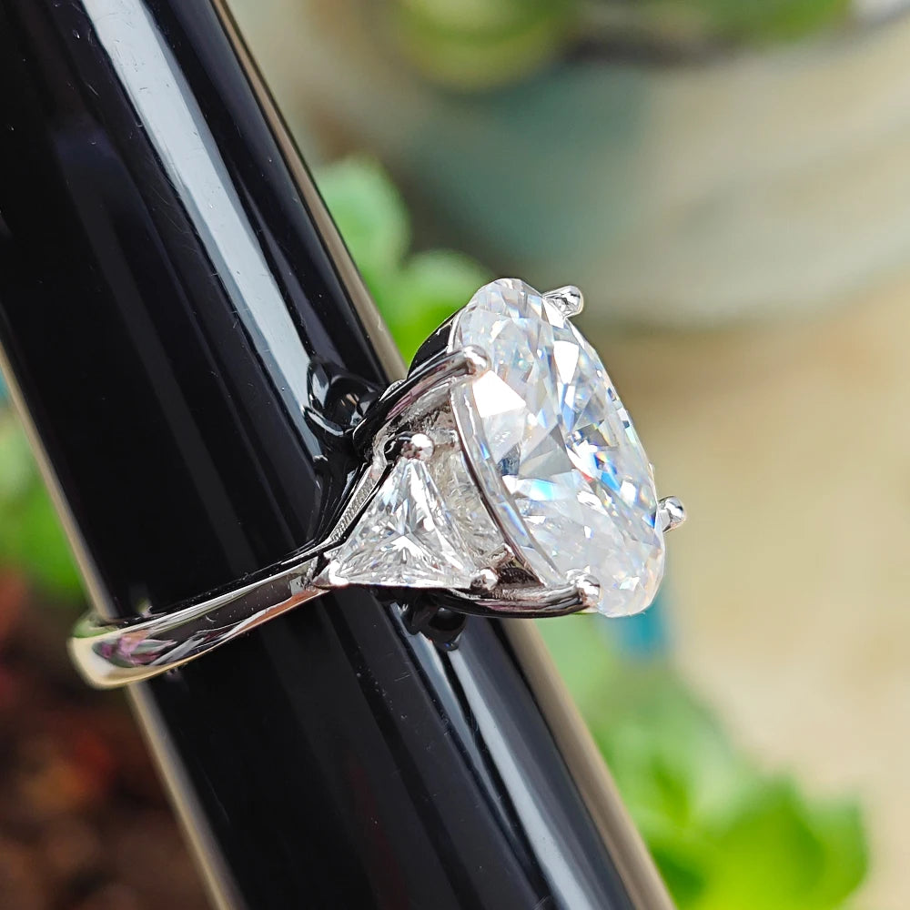9CTTW Oval Cut Full Moissanite Engagement Ring for Women 925 Sterling Silver 3 Stone Triangle Diamond Ring Wedding Bands Jewelry