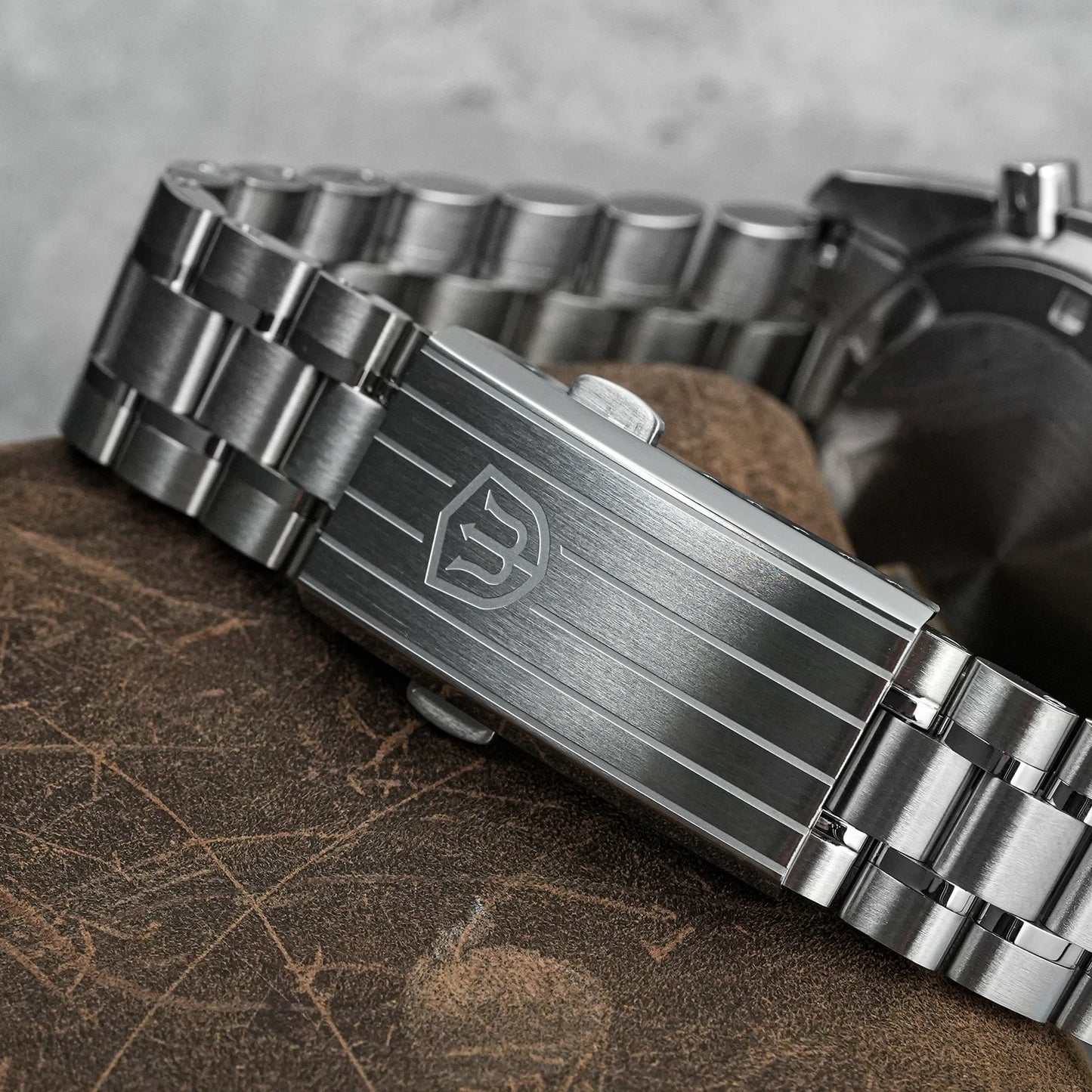 Watchdives New WD1863 Watch VK63 Chronograph Movement Aluminum Bezel BGW9 Luminous Bubble Sapphire Crystal 39mm Vintage Watches