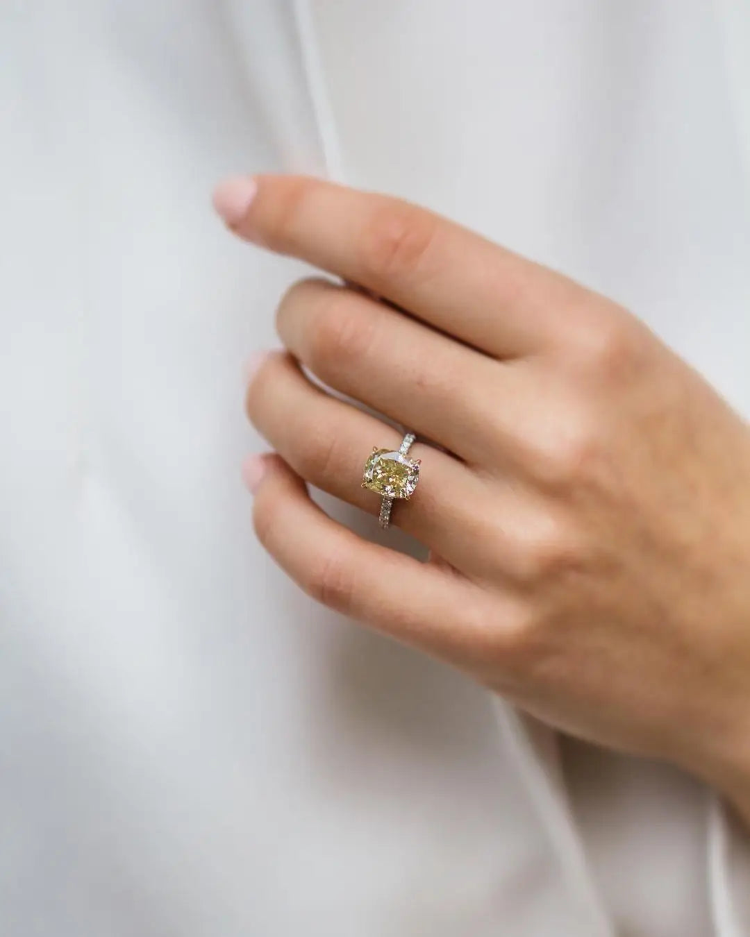 JOVOVASMILE 3 Carat Yellow Moissanite Au 750 Rings 7x9mm Brilliant Cushion Cut Real Original 18k Gold Two-Tone Fine Jewelry