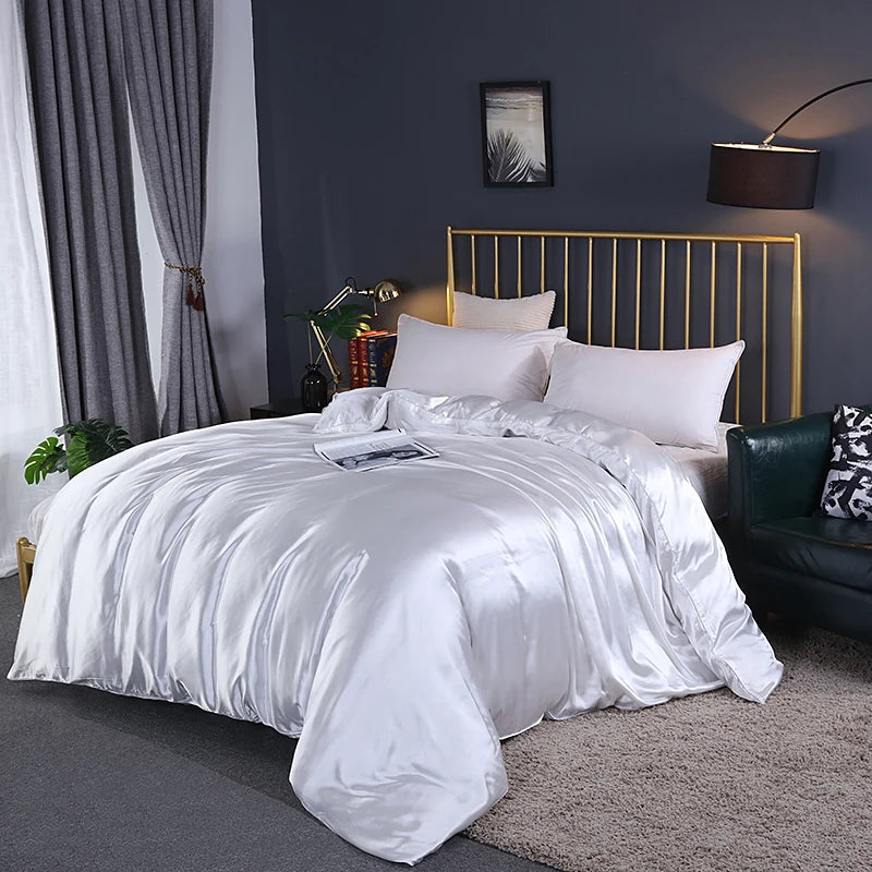 Luxury High Quality  Satin Duvet Cover Rayon Quilt Cover High Density Fabric Duvet Cover  Supple High waterfall