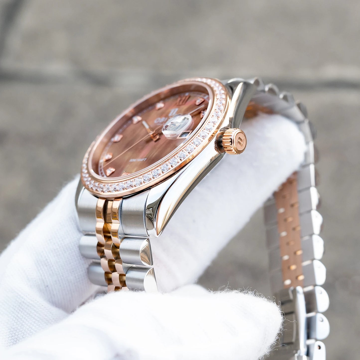 OBLVLO Men's Elegant Diamonds Bezel Two Tone Bracelet Quartz Watch with Date Fashion MOP Dial Business Watches for Men RX-PE-D