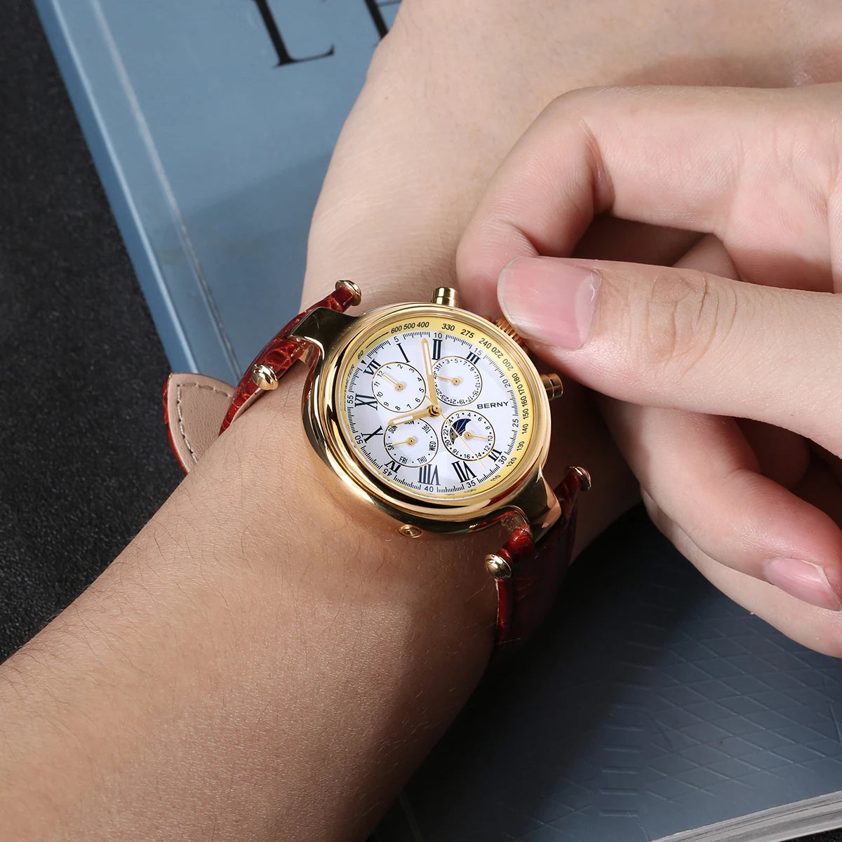 BERNY Retro-Automatikuhr für Herren mit Sonnen- und Mondphasenanzeige, luxuriöse mechanische Armbanduhr, leuchtende Möwe ST1652, klassische Herrenuhr