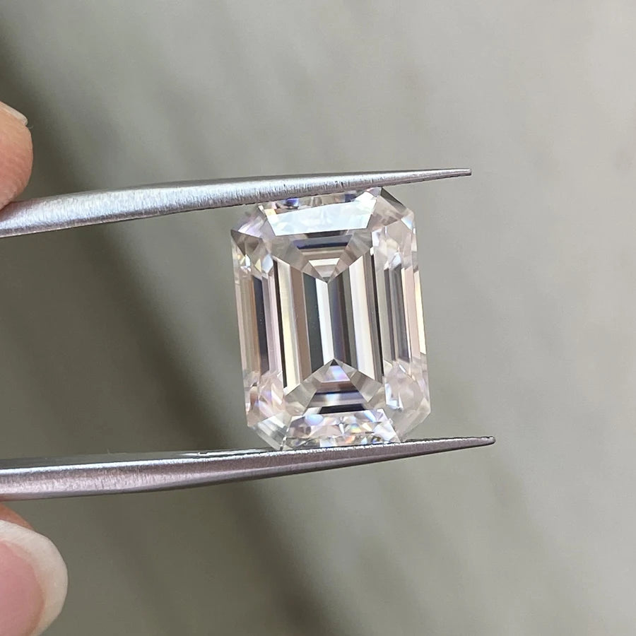 Earrings D Color Super White Moissanite Diamond Round / Oval / Pear / Radiant / Emerald / Heart / Princess / Cushion / Asscher Shape