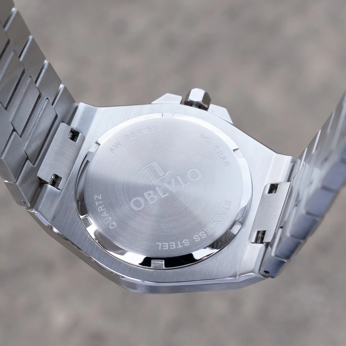 OBLVLO Herren-Armbanduhr mit achteckiger Lünette, blauem Zifferblatt, Datumsanzeige, Quarzwerk, wasserdicht, ideal für Paare (AWM)