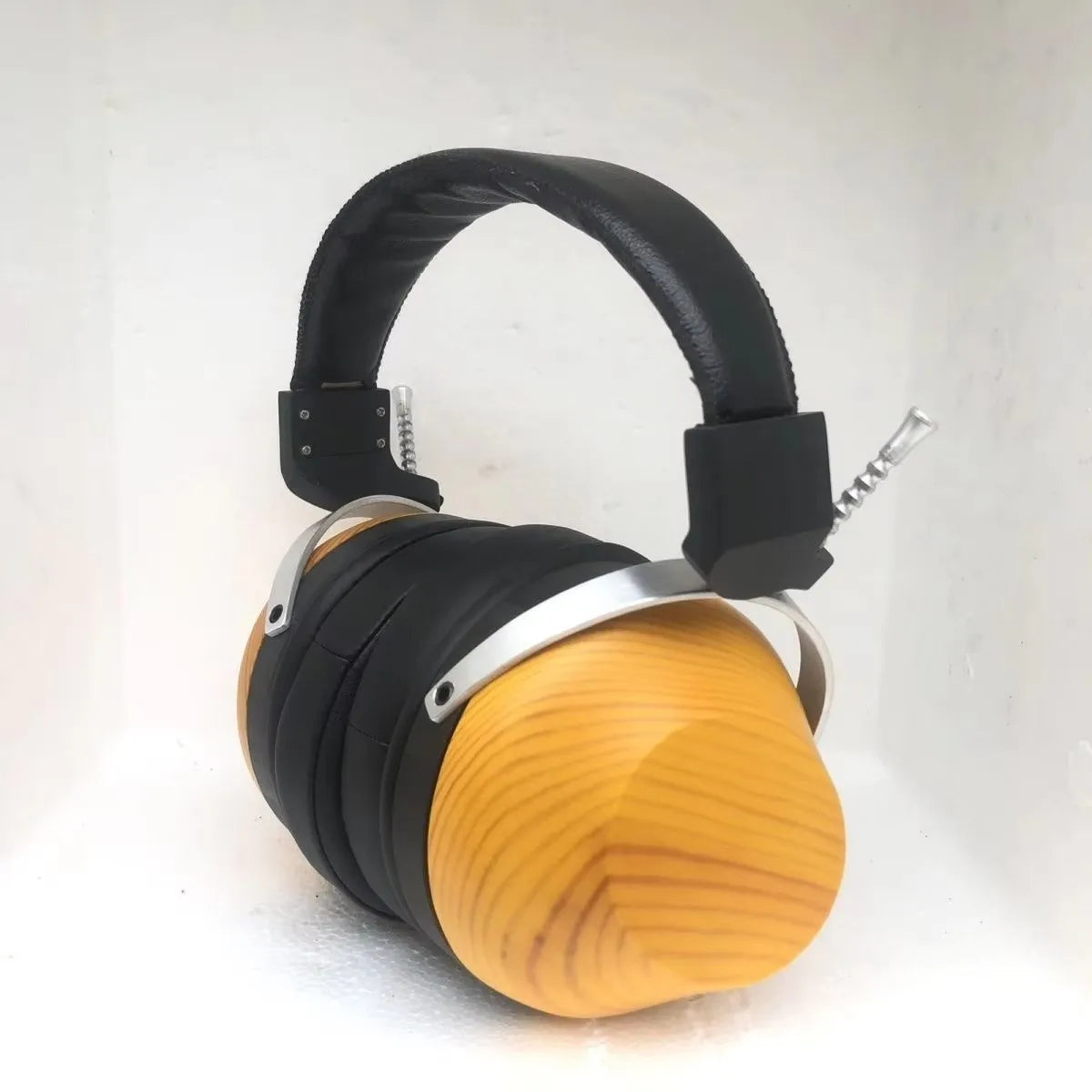 Head-mounted wired headphones high-end fever game headphones mobile phone computer universal, 60mm large dynamic ring
