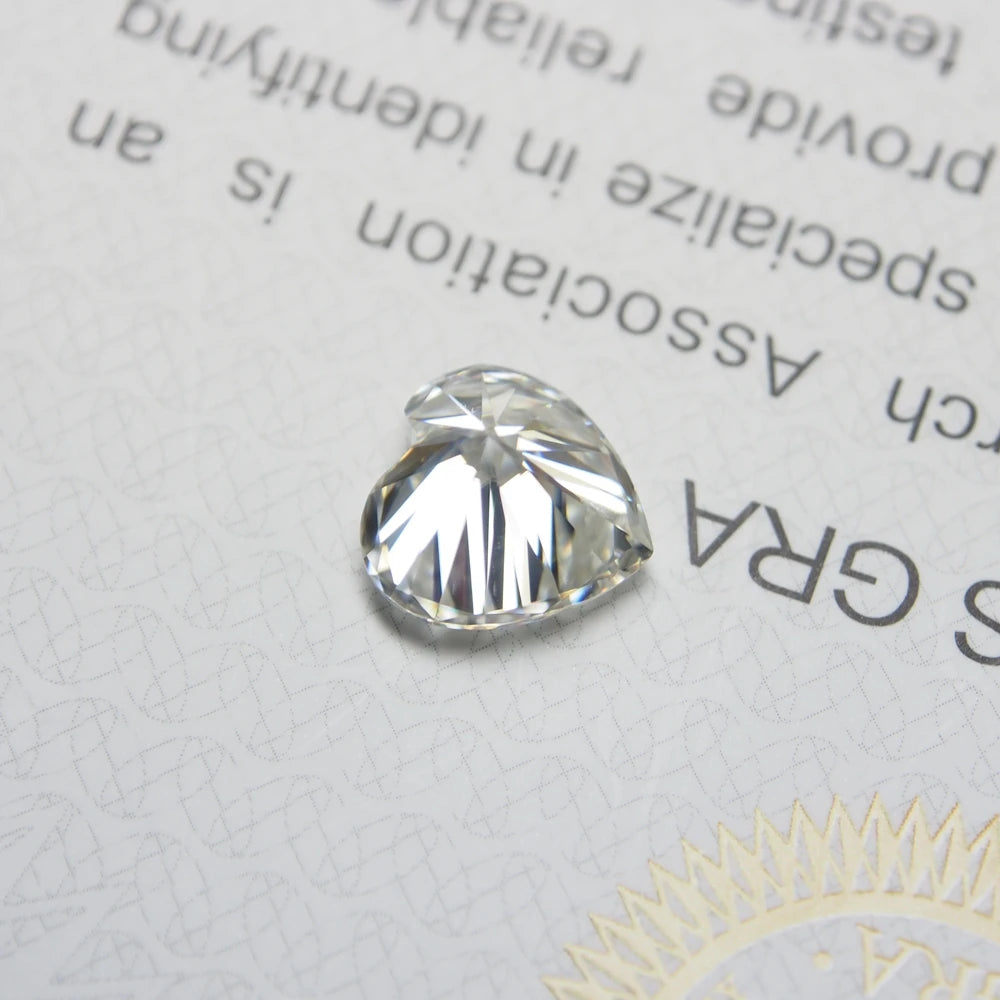 Earrings D Color Super White Moissanite Diamond Round / Oval / Pear / Radiant / Emerald / Heart / Princess / Cushion / Asscher Shape