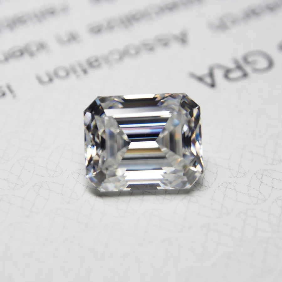 Earrings D Color Super White Moissanite Diamond Round / Oval / Pear / Radiant / Emerald / Heart / Princess / Cushion / Asscher Shape