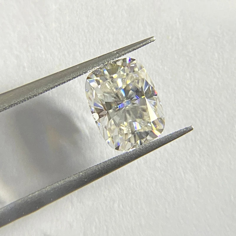 Earrings D Color Super White Moissanite Diamond Round / Oval / Pear / Radiant / Emerald / Heart / Princess / Cushion / Asscher Shape