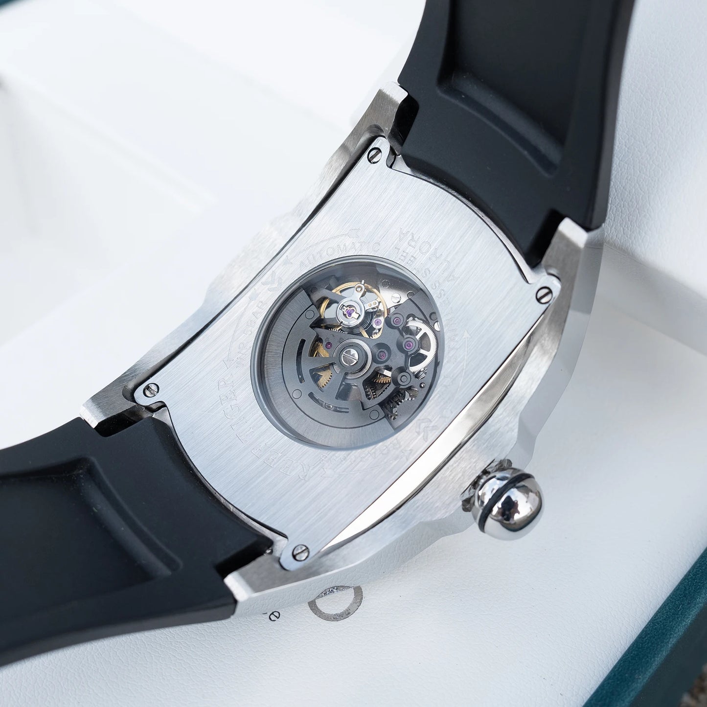 Reef Tiger Men's 316L Stainless Steel Skeleton Automatic Watch Wine Barrel Hollow Waterproof Mechanical Sport Watches RGA3069-S