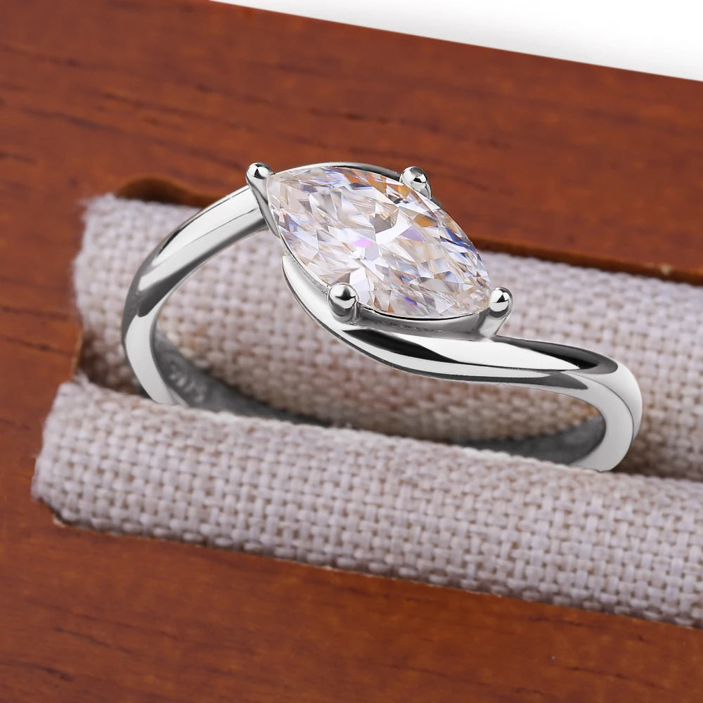 BXINY 1/2CT Marquise Moissanite Ring S925 Silver 18K Gold Plated for Women Men Solitaire Wedding Band Gift Fine Jewelry with GRA