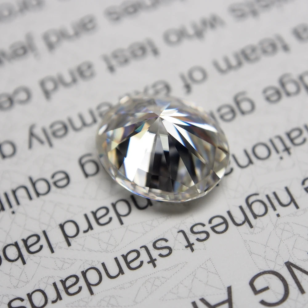 Earrings D Color Super White Moissanite Diamond Round / Oval / Pear / Radiant / Emerald / Heart / Princess / Cushion / Asscher Shape