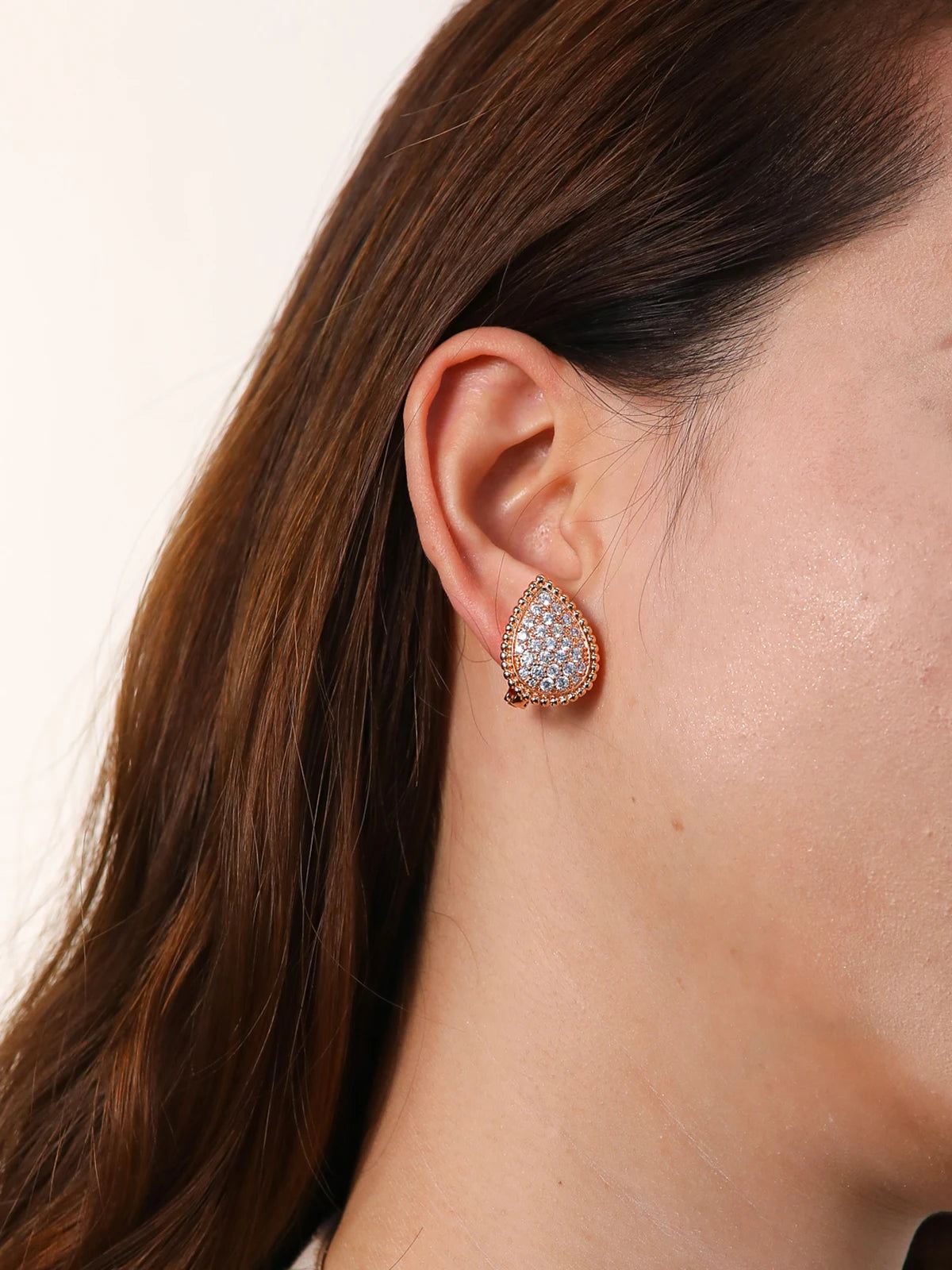 TYYL Vintage Ear Clip Earrings for Women Luxury Jewelry Fashion Party Large Water Drop Design Gold Plated Eardrop Stud Earring