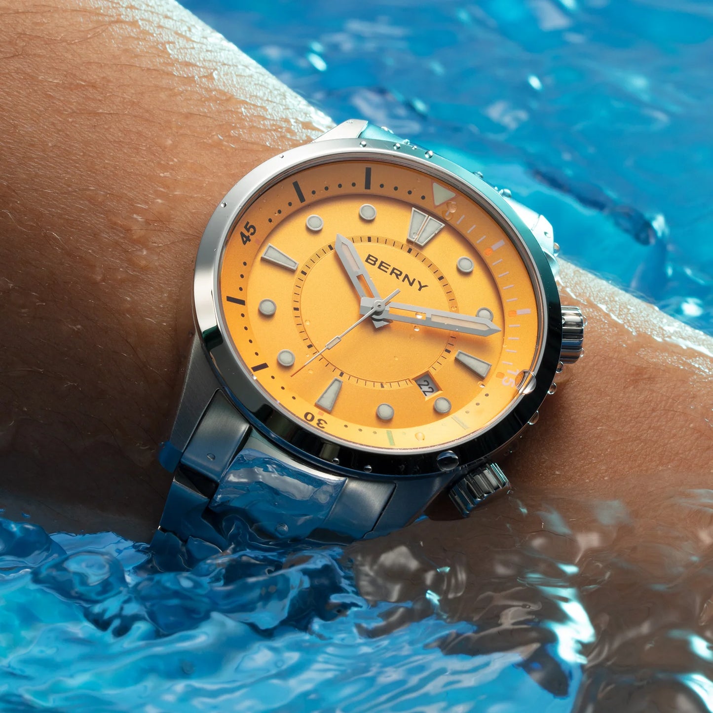 BERNY Automatic Diver Men Watch 200M Waterproof Miyota 8215 Sappire AR Coated Silicone Sports Swim Wristwatch Men's Diver Watch