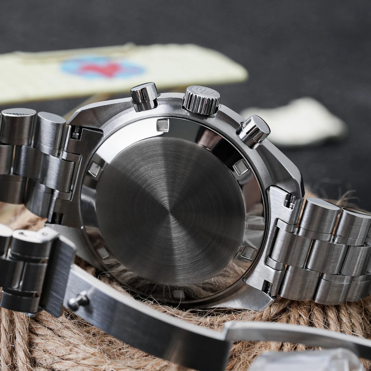 Watchdives WD1863 VK63 Quartz Chronograph Movement Bubble Sapphire Crystal 100m Waterproof Luminous 39mm Vintage Watches