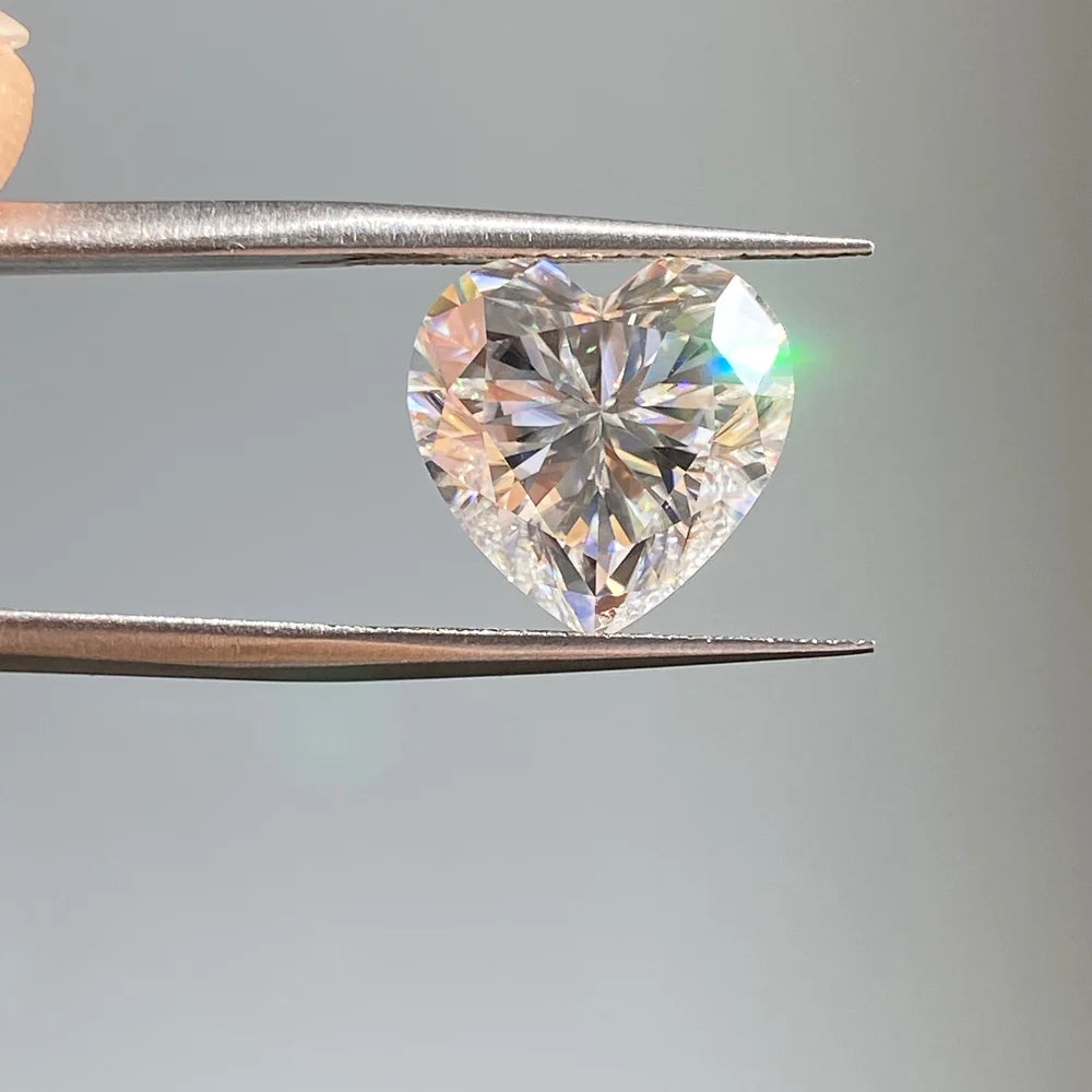 Earrings D Color Super White Moissanite Diamond Round / Oval / Pear / Radiant / Emerald / Heart / Princess / Cushion / Asscher Shape