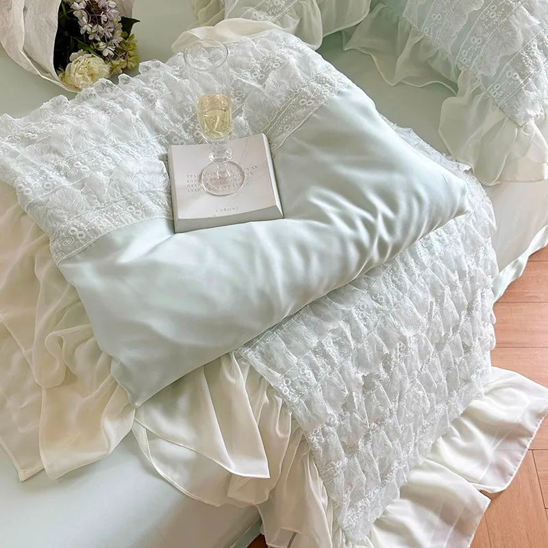 100%Eucalyptus Lyocell Cream White Lace Soft Silky Textured Wrinkle-Free Summer comforter Blanket 1Pc Flat sheet 2Pillow shams