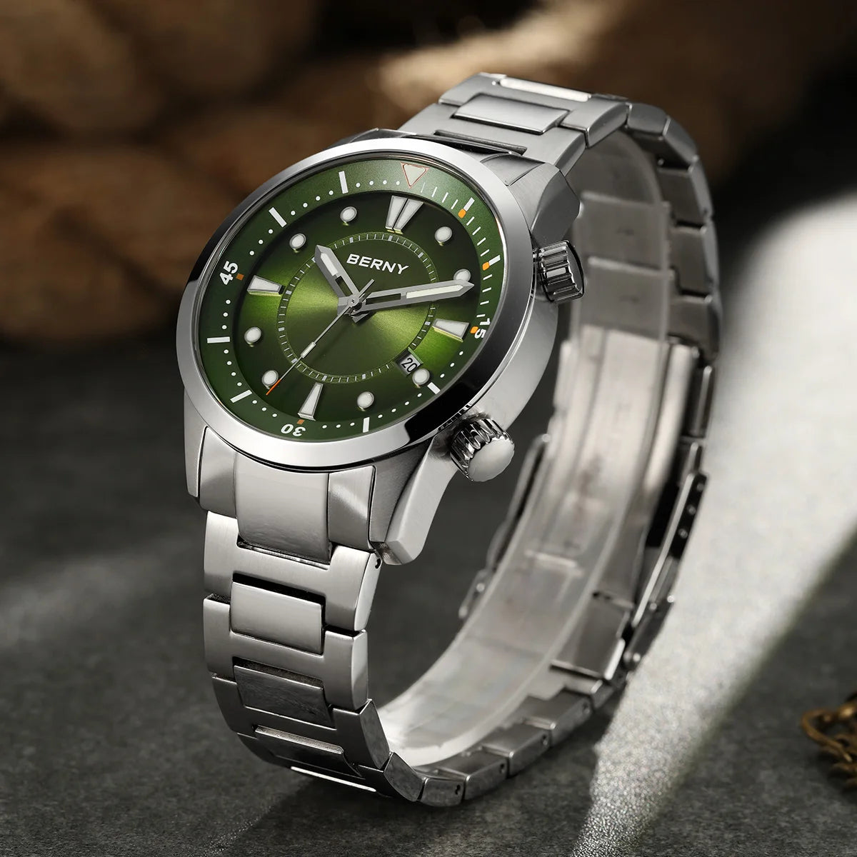 BERNY Automatic Diver Men Watch 200M Waterproof Miyota 8215 Sappire AR Coated Silicone Sports Swim Wristwatch Men's Diver Watch