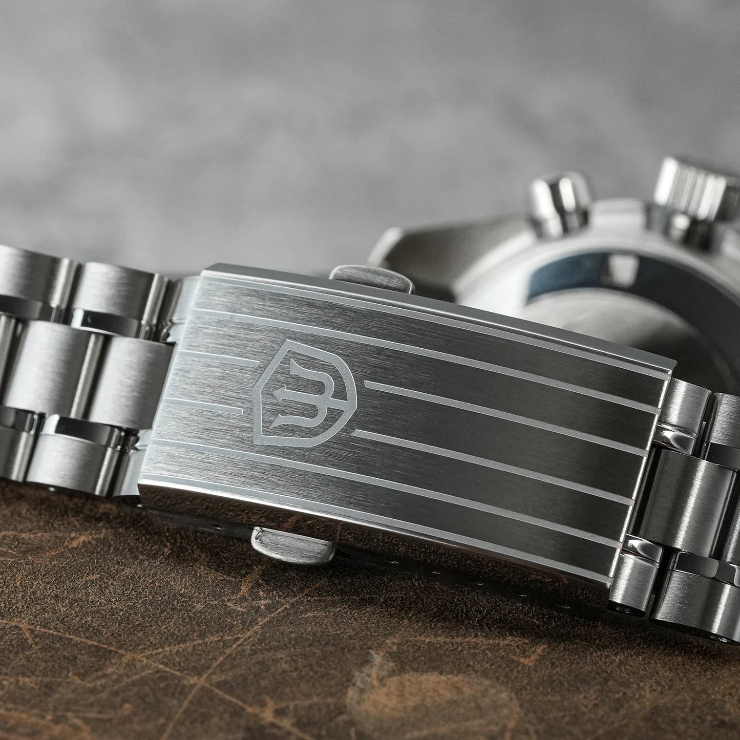 Watchdives New WD1863 Watch VK63 Chronograph Movement Aluminum Bezel BGW9 Luminous Bubble Sapphire Crystal 39mm Vintage Watches