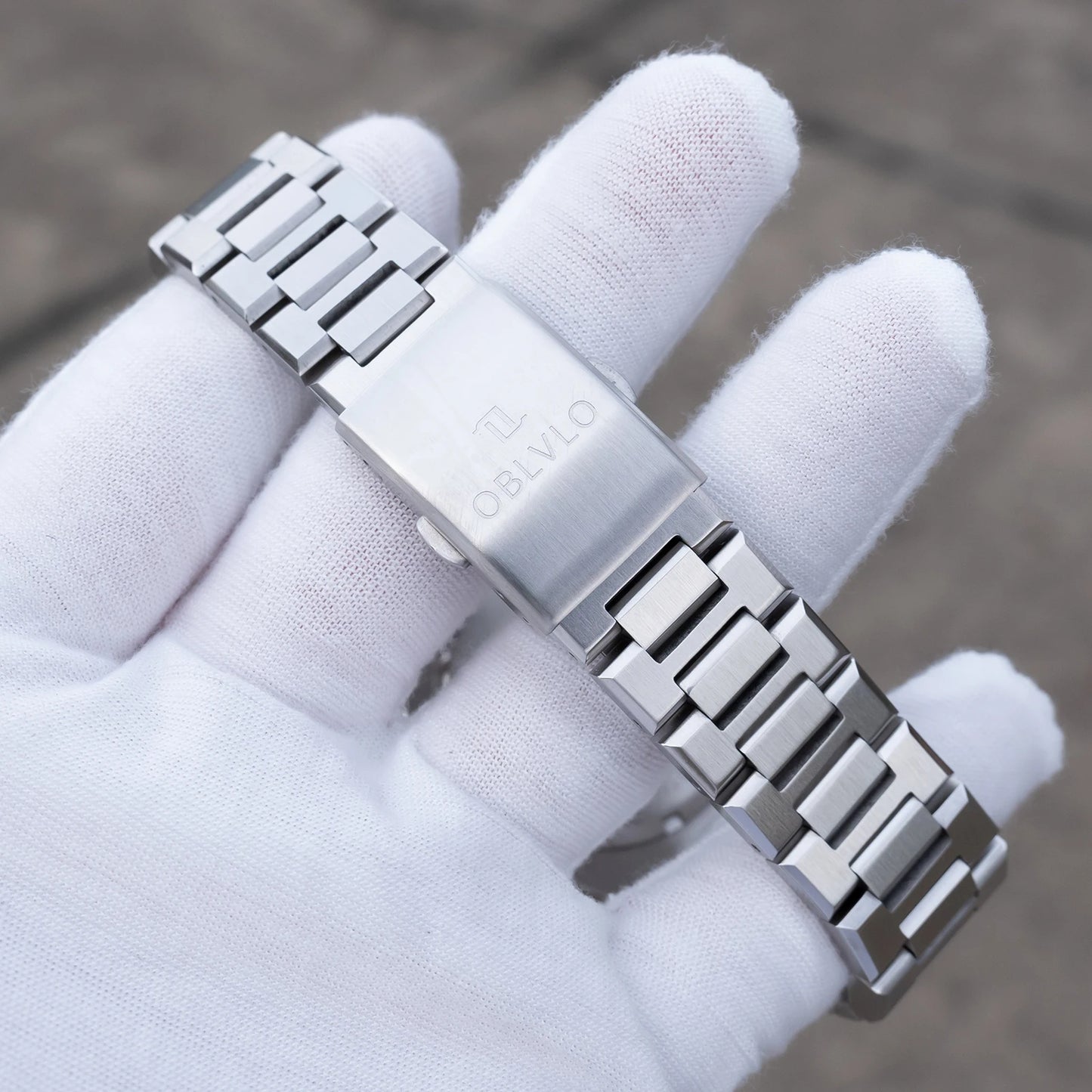 OBLVLO Herren-Armbanduhr mit achteckiger Lünette, blauem Zifferblatt, Datumsanzeige, Quarzwerk, wasserdicht, ideal für Paare (AWM)