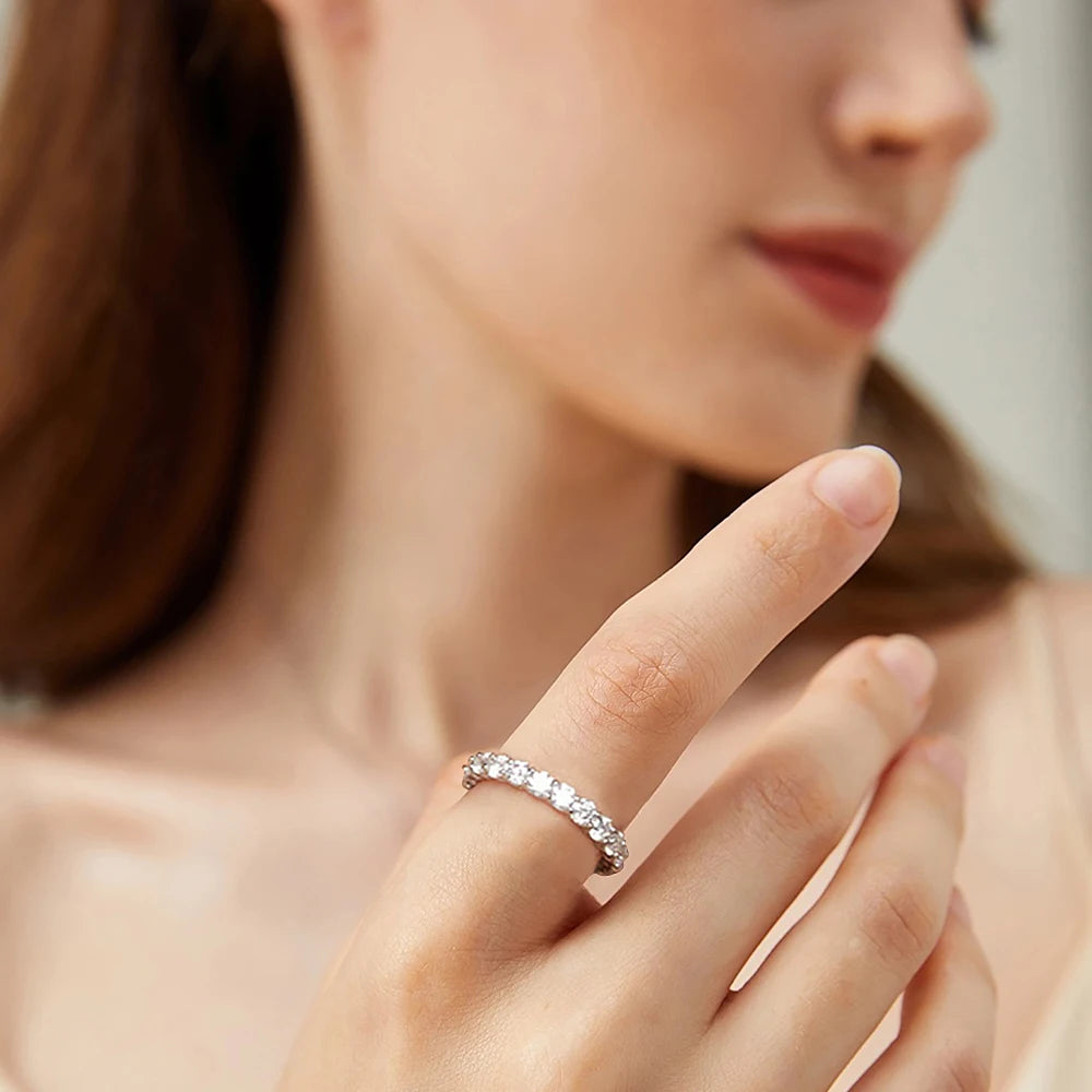 FEOBUR 2/3/4/5mm Moissanite Eternity Ring 18k White Gold Plated S925 Silver Diamond Engagement Rings for Women Men Wedding Band