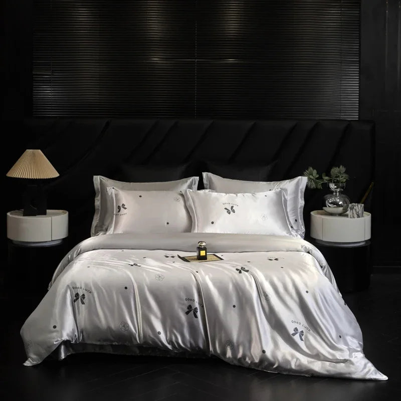 Natural Silk Bedding Set Single Double Queen King Printing Duvet Cover Luxury Quilt Cover Bedsheet Pillowcase