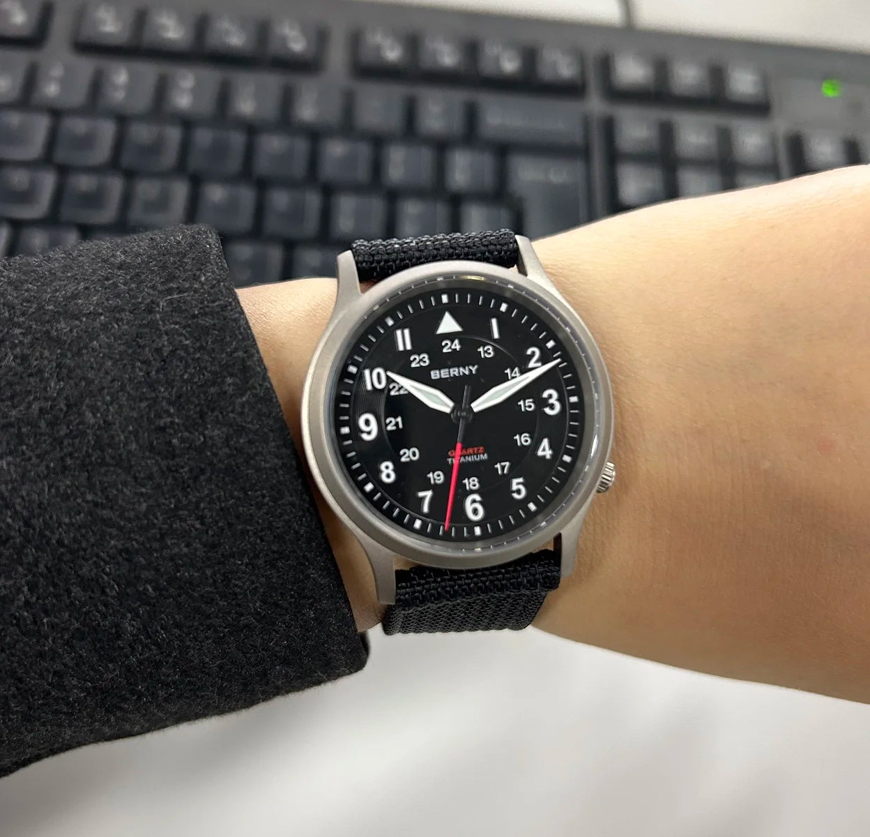 BERNY Full Titanium Watches for Men Outdoor Quartz Men's Field Pilot Wristwatch VH31 Super Luminous Sapphire Easy Read Watch