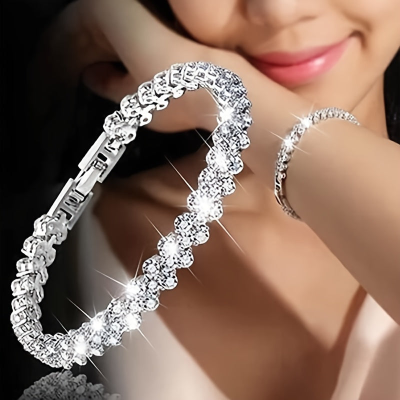 925 sterling silver, sparkling bracelet/bangle, ocean heart-shaped Roman style bracelet, hypoallergenic, fashionable and elegant, unique high-end design, birthdays, weddings, anniversaries, and Valentine's Day gifts.